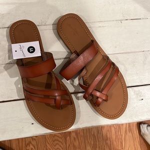 Brand new sandals from Universal Thread